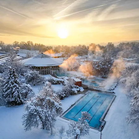 An Der Brunnader - Therme Befindet Sich 4 Geh-minuten Entfernt Bad Birnbach