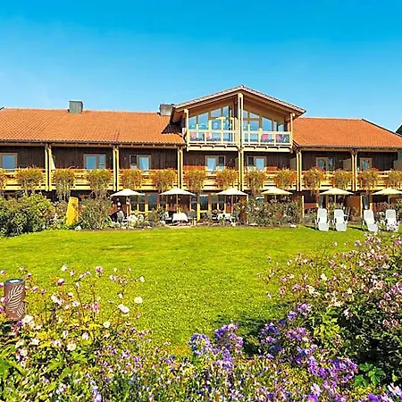 Hotel An Der Brunnader - Therme Befindet Sich 4 Geh-minuten Entfernt 3*