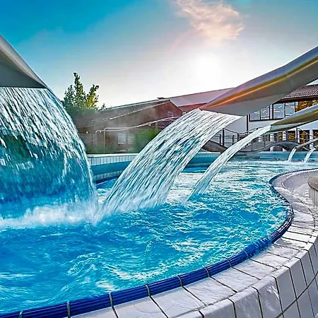An Der Brunnader - Therme Befindet Sich 4 Geh-minuten Entfernt