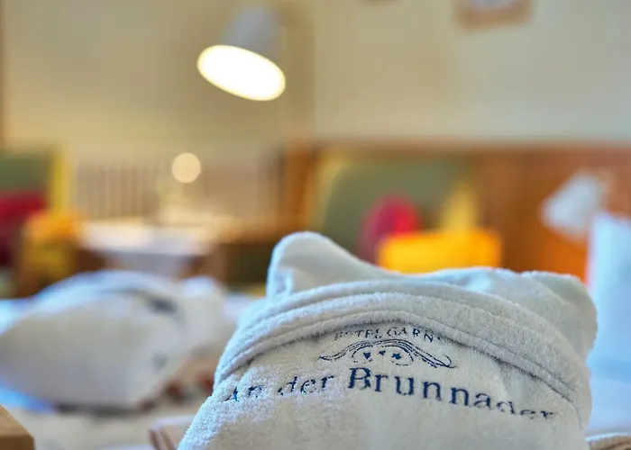 Hotel An Der Brunnader - Therme Befindet Sich 4 Geh-minuten Entfernt 3*